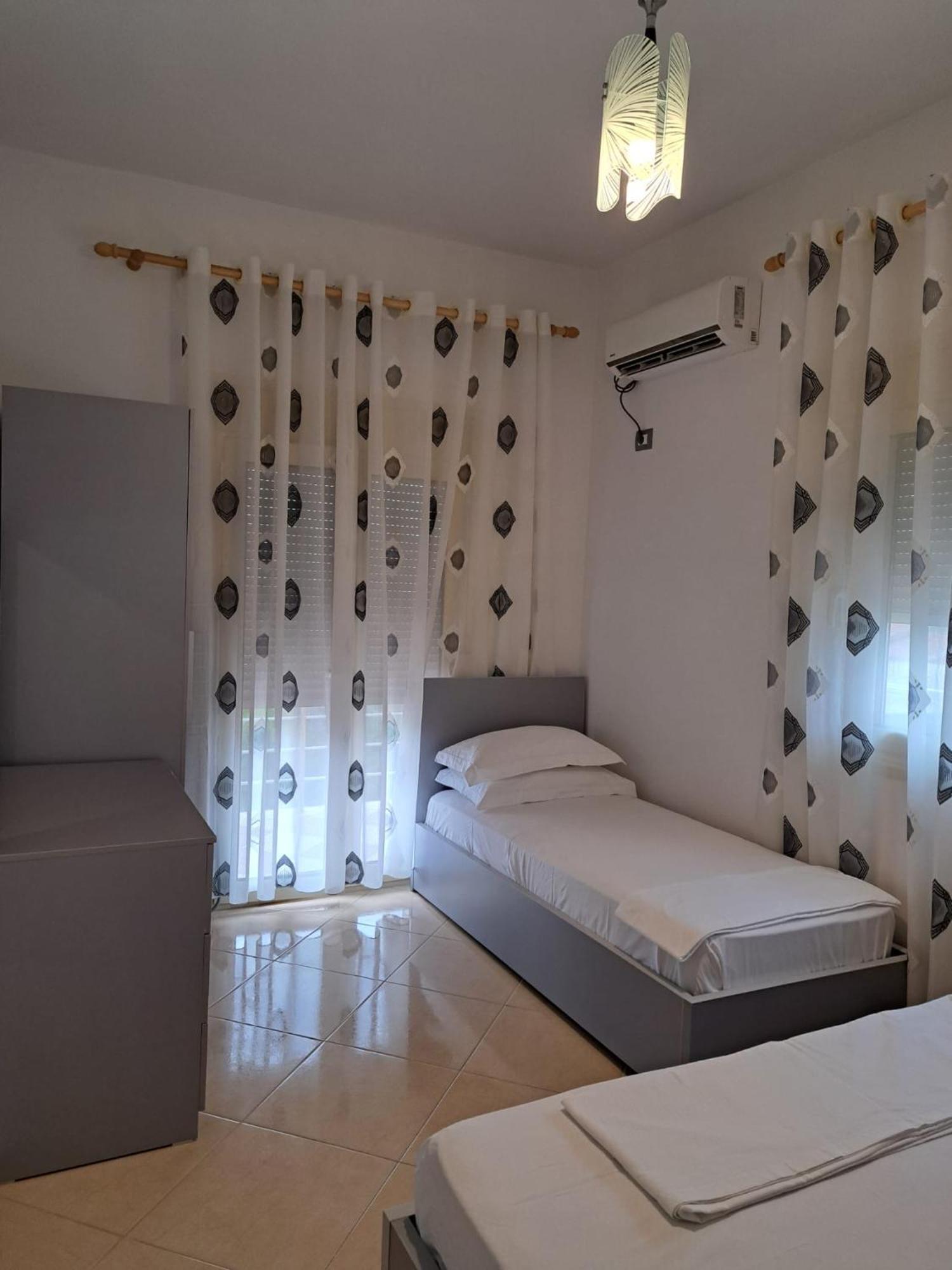 Bello Apartaments Orikum Luaran gambar